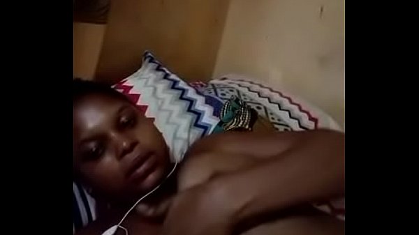 Masturbating Nigeria girl