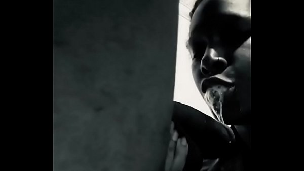 Nigerian getting dick sucked by New York thot