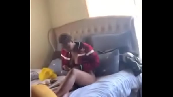 Zimbabwean married man cught by wife with a girlfriend