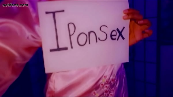 african black ebony shy solo lonely babe displays nude for