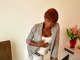 Sexy Car Wash Turns Into Hot Sex